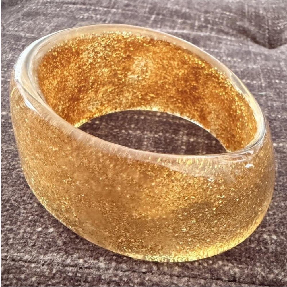 Vintage Chunky Clear Asymmetrical Lucite Bangle Bracelet Gold Glitter 80s 90s